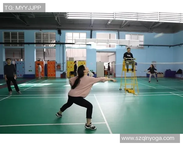 羽毛球战术解析:探秘北京羽毛球队的边路渗透战术体系与应用 羽毛球战术解析:探秘北京羽毛球队的边路渗透战术体系与应用