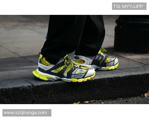 足球明星转型卖球鞋运动与时尚的完美结合引领潮流新风尚